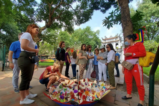 Du lịch tiếp tục là điểm sáng trong bức tranh phát triển kinh tế Việt Nam