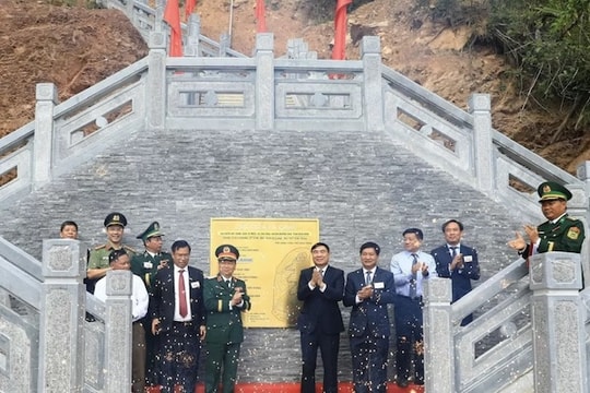 Cột cờ A Pa Chải khẳng định chủ quyền lãnh thổ thiêng liêng của Tổ Quốc