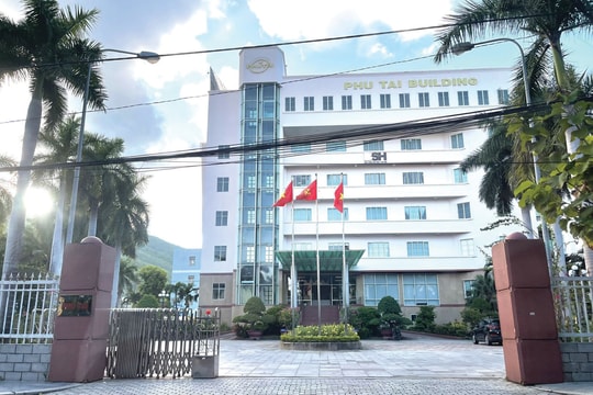 PTB đối mặt “cơn gió ngược”