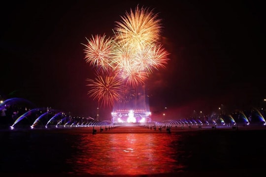 ‏Bữa tiệc âm nhạc, pháo hoa hoành tráng khai mạc Tuần Văn hóa Du lịch Hà Nam 2025‏