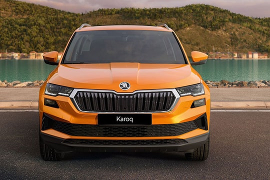 Ô tô tồn kho từ 2023 giảm giá hàng trăm triệu xả hàng