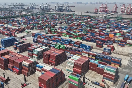 Trung Quốc thúc đẩy thương mại với các quốc gia lân cận