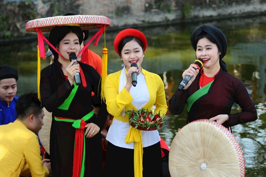 Du lịch Việt Nam: Điện ảnh và âm nhạc nên là trọng tâm mới