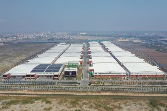 Thúc đẩy điện mặt trời trong KCN: Cần tháo gỡ những "nút thắt" chính sách