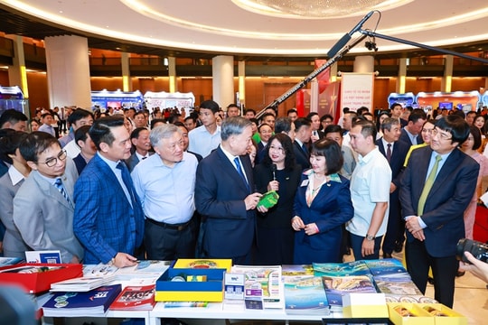 Đón "cuộc cách mạng về tư duy và thể chế", thay đổi kinh tế tư nhân về chất