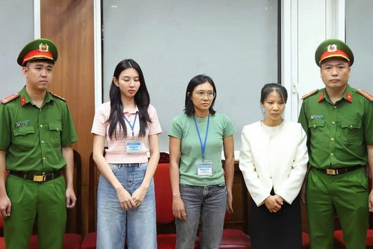 Ánh hào quang và góc tối của một lời quảng cáo