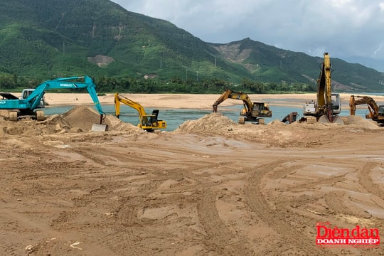 Quảng Nam: Doanh nghiệp xây dựng “méo mặt” vì giá vật liệu