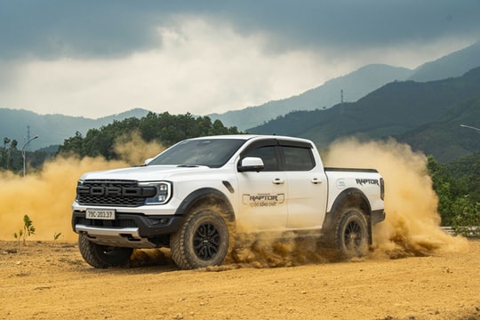 Ford Ranger Raptor, cuộc sống tự do và đam mê khám phá