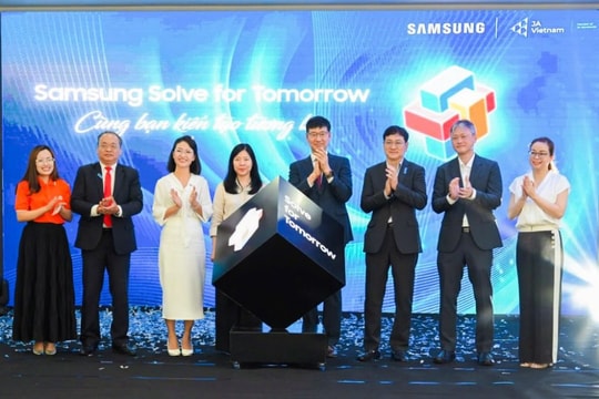 Samsung khởi động cuộc thi Samsung Solve for Tomorrow 2025 tại khu vực miền Trung