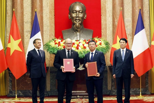 EVNNPT và AFD ký thỏa thuận tài trợ trị giá 67 triệu euro tăng cường mạng lưới truyền tải điện