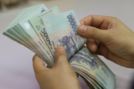 Ngân hàng Nhà nước liên tục bơm ròng, lãi suất liên ngân hàng tăng cao