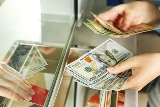 Dư nợ hỗ trợ doanh nghiệp xuất khẩu - Kinh nghiệm mở rộng tín dụng 6 tháng cuối năm