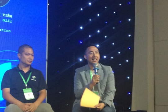 Người trẻ phải cạnh tranh cật lực với… AI