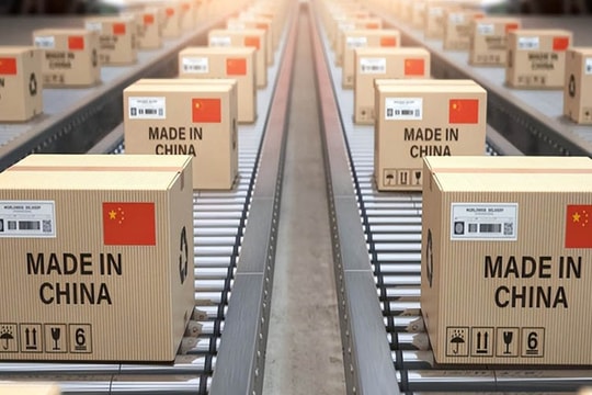 Được và mất từ làn sóng hàng hóa giá rẻ Trung Quốc