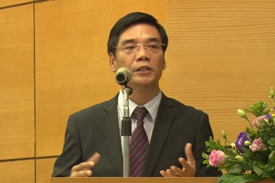 "Cuộc sống là sự thích nghi và cố gắng không ngừng"