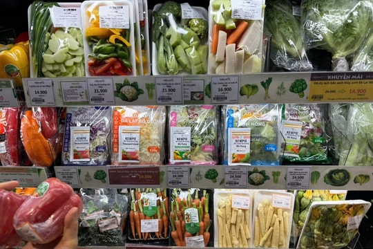 Nghị định 70/2025/NĐ-CP: Hộ kinh doanh thực phẩm và đồ uống cần chuẩn bị gì?