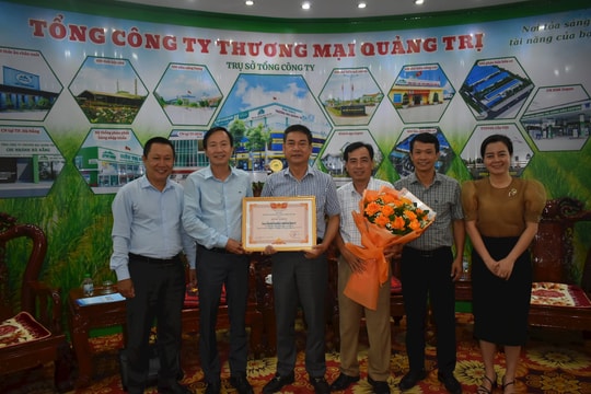 Sepon Group đón nhận bằng khen của VCCI