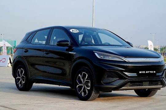 Ô tô điện thường xuyên phải thay lốp