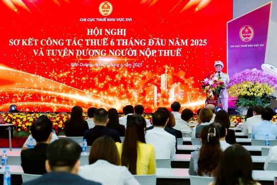 Tân Hiệp Phát được biểu dương về thành tích nổi bật trong việc nộp thuế