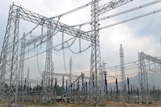 Dự án TBA 500kV Vĩnh Yên và đường dây đấu nối tăng tốc về đích
