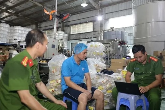 Thấy gì từ vụ dầu ăn giả của công ty Nhật Minh?