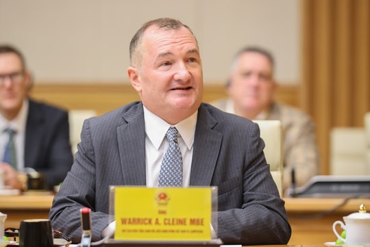 Anh Quốc tiếp sức Việt Nam xây dựng Trung tâm Tài chính quốc tế hiện đại