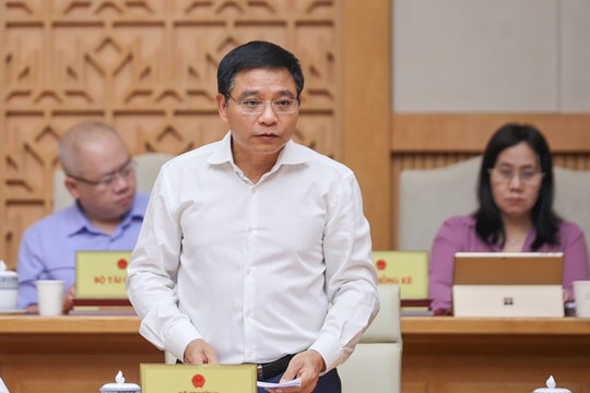 Tăng trưởng GDP cao nhất 20 năm: Kinh tế Việt Nam vươn mình mạnh mẽ