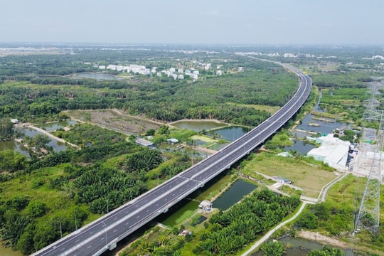 Lưu lượng phương tiện qua các tuyến đường cao tốc của VEC tăng trưởng ổn định