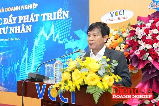 BÁO CHÍ VÀ DOANH NGHIỆP: Tăng cường phối hợp VCCI và Hội Nhà báo thúc đẩy tư nhân phát triển