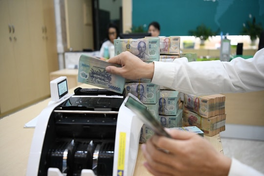 Bỏ “room” tín dụng: Cần phải nghiên cứu lộ trình phù hợp