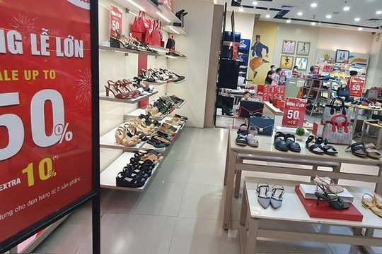 Bỏ giới hạn khuyến mại 50%: Cởi trói cho thị trường nhưng không buông quản lý