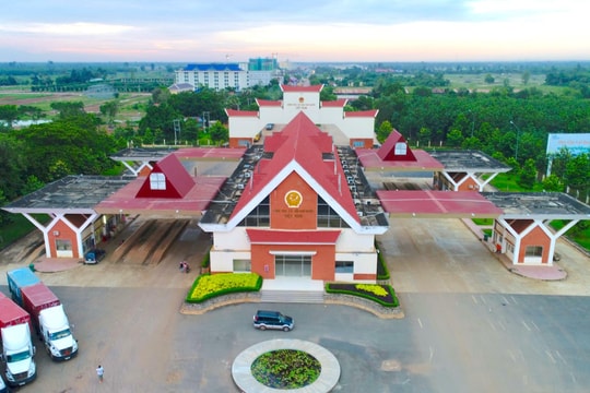 Tây Ninh: Thu hút đầu tư gần 6.300 tỉ đồng vào logistics, kho bãi