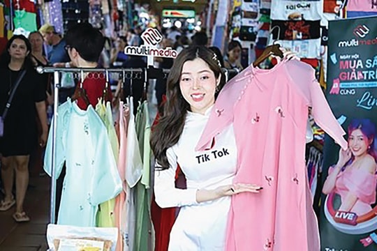 Bịt lỗ hổng thất thu thuế thương mại điện tử