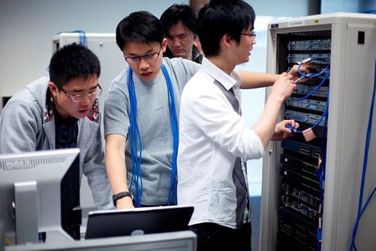 Giữ người tài trong khu vực công