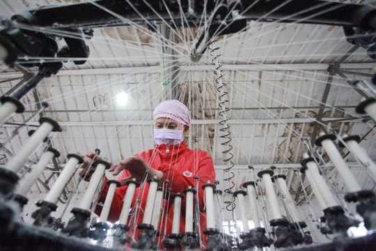 Bất chấp thuế quan, Mỹ vẫn phải gia công ở Trung Quốc