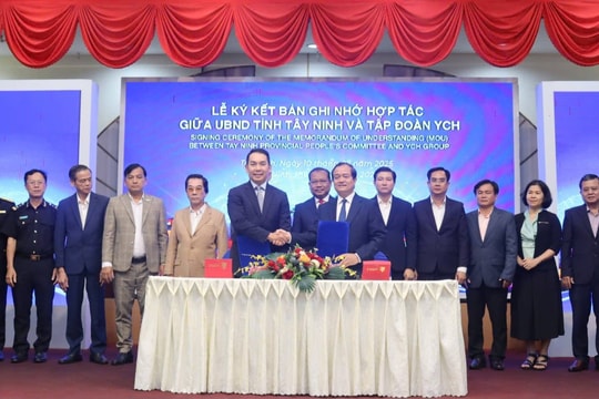 Tây Ninh hợp tác phát triển logistics, kinh tế số với Tập đoàn YCH (Singapore)