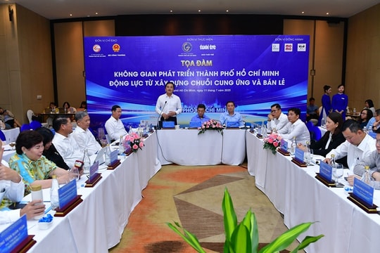 Tháo gỡ nút thắt thanh toán - vận hành - tín dụng cho tiểu thương
