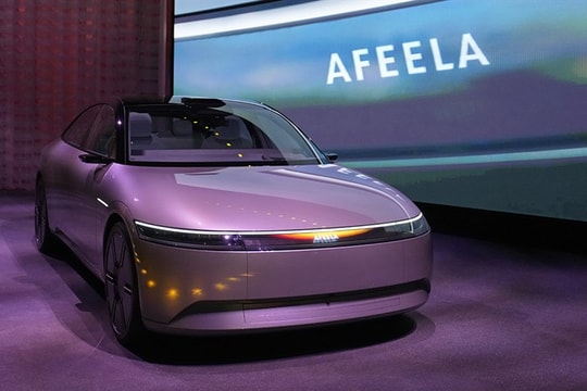 Xe điện hạng sang, tốn tiền nhưng không tuyệt vời