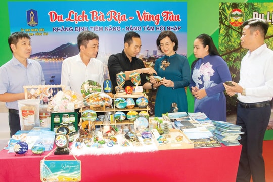TP Hồ Chí Minh (Khu vực Bà Rịa – Vũng Tàu): Trung tâm phát triển du lịch bền vững