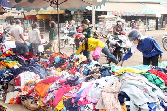 Bất cập ngưỡng doanh thu chịu thuế đối với hộ kinh doanh