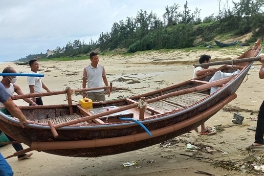 Du lịch mùa bão: Cần kịch bản không chỉ trên giấy