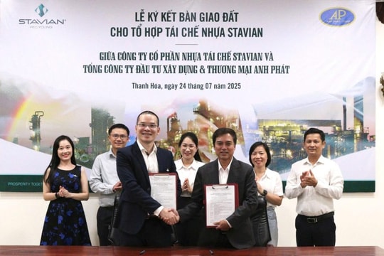 Dự án Tổ hợp Tái chế Nhựa Stavian chính thức nhận chứng nhận đăng ký đầu tư