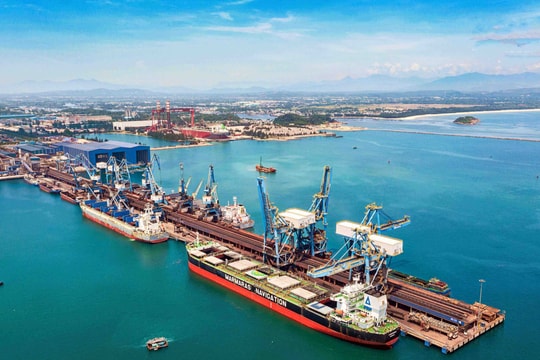 Quảng Ngãi: Xây dựng các KKT, KCN theo hướng tổng hợp đa ngành