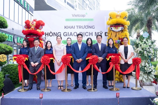 Vietcap nâng tầm nhà đầu tư Việt với chi nhánh phòng giao dịch mới tại Hà Nội