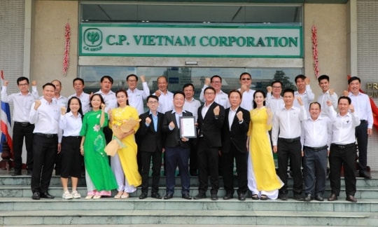 Nhà máy thức ăn Thủy sản C.P. Bến Tre đạt chứng nhận ASC Feed