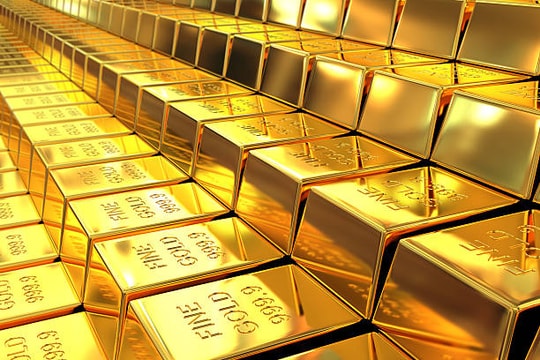 Sự quan tâm mạnh mẽ từ các nhà đầu tư khiến nhu cầu vàng tăng cao