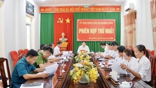 Thẩm quyền của Chủ tịch UBND cấp xã (khi triển khai chính quyền địa phương 2 cấp) trong bổ nhiệm, cách chức người đứng đầu cơ sở giáo dục