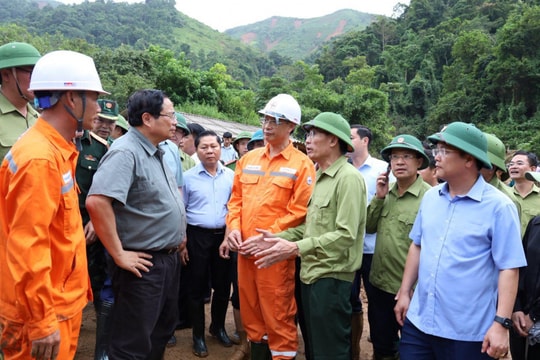 Sở Công Thương Điện Biên tích cực khắc phục hậu quả mưa lũ