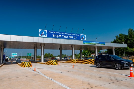 Thu phí cao tốc Bến Lức - Long Thành từ 10/8/2025