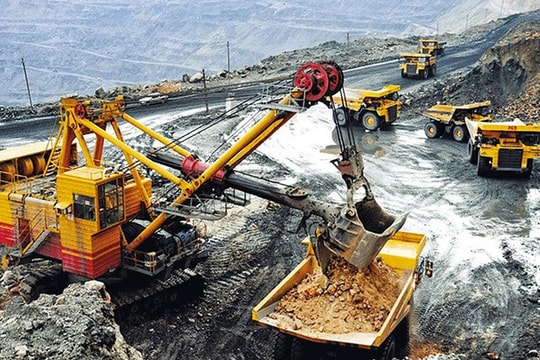 Tăng tốc tháo gỡ nút thắt pháp luật lĩnh vực đất đai và khoáng sản